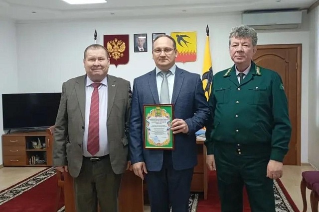 Министр лесного, охотничьего хозяйства и природопользования Пензенской области посетил Шемышейский район